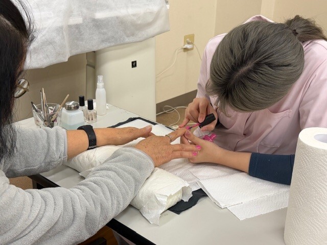 メイク施術の様子